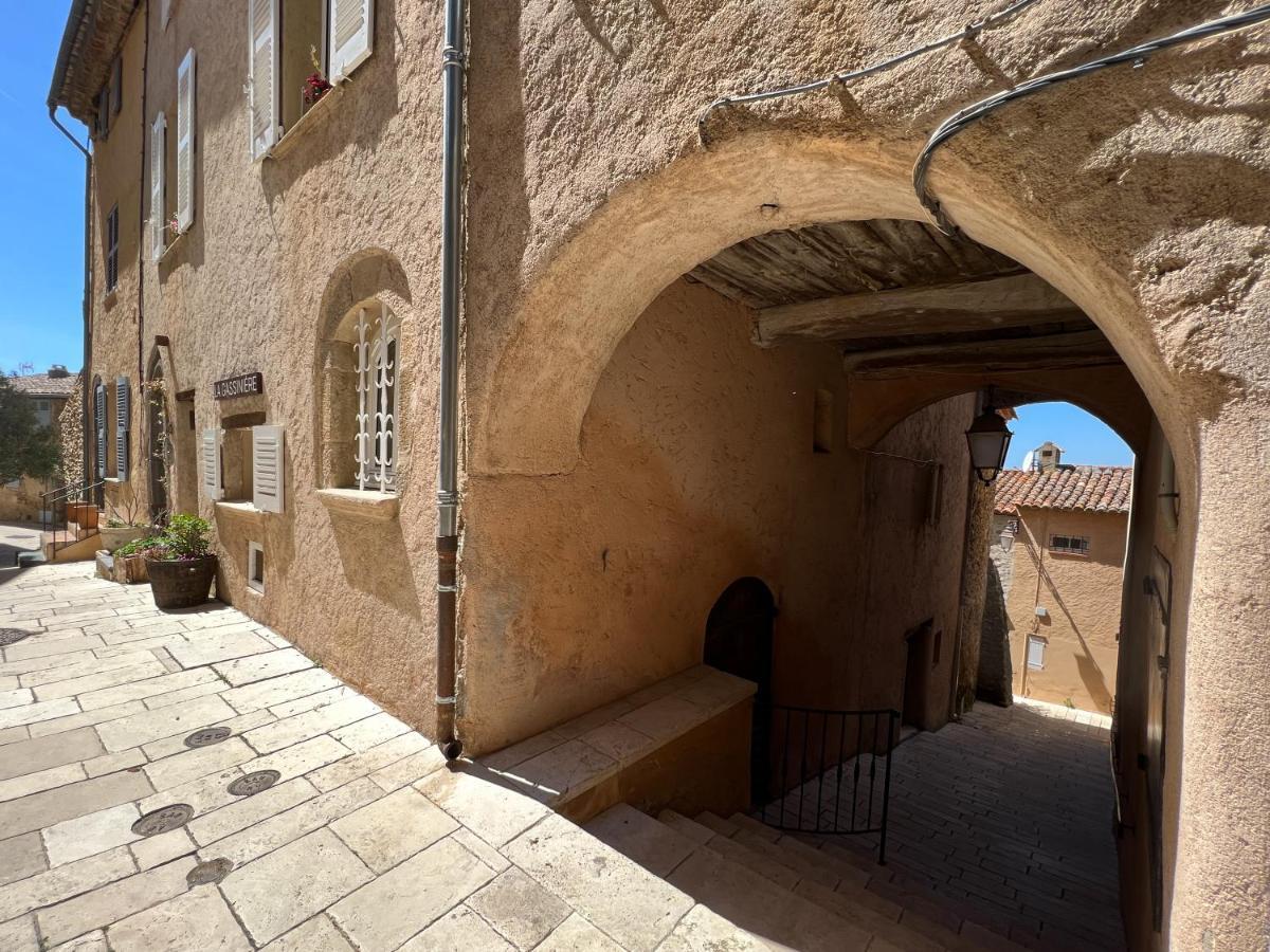 La Gassiniere Bed & Breakfast Exterior photo